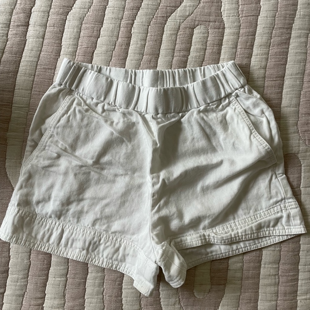 COS shorts
